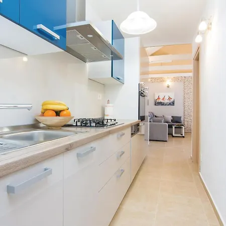 Two-bedroom In Zemunic Gornji * Vlasnovic