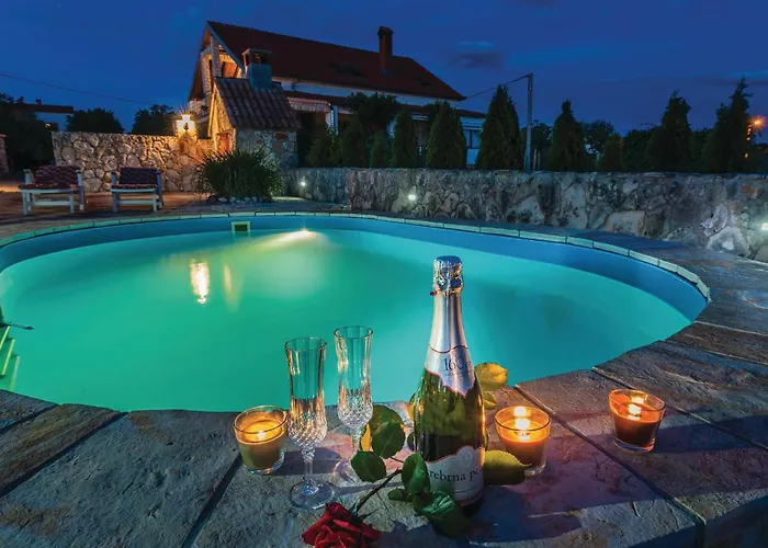 Two-bedroom In Zemunic Gornji * Vlasnovic